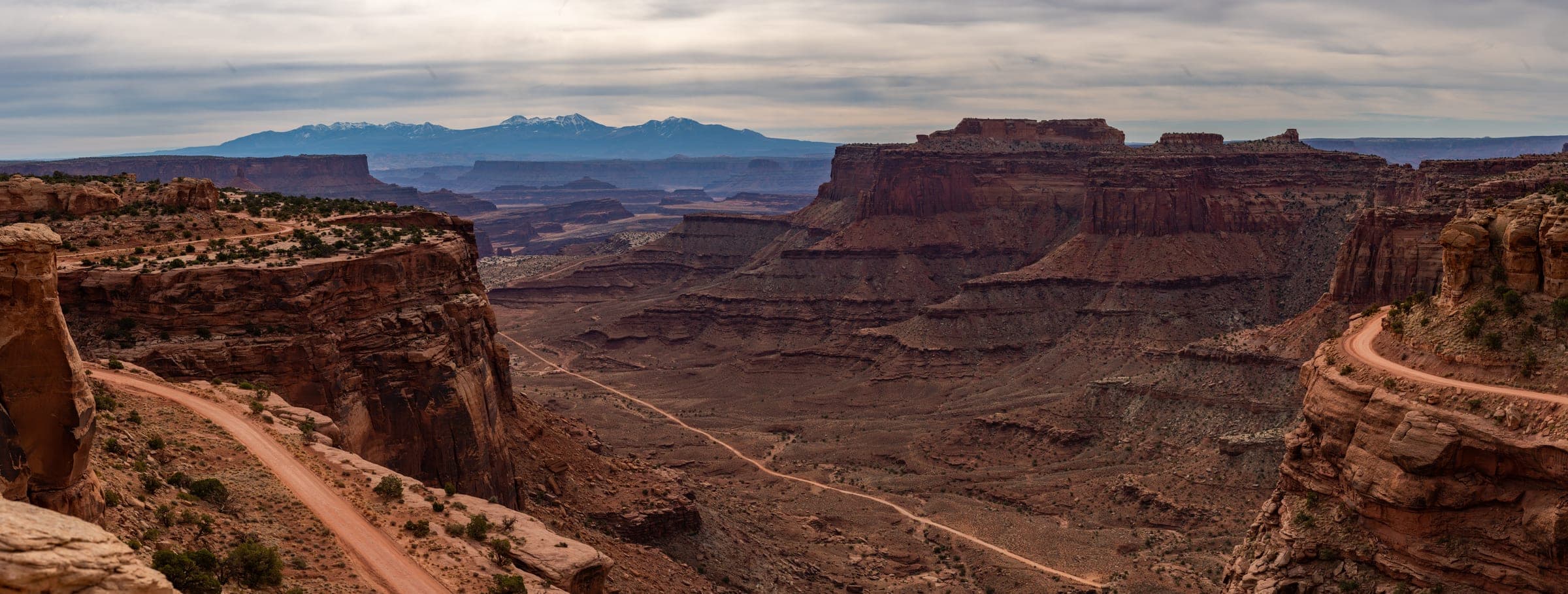 Shafer Trail switchbacks through Canyonlands